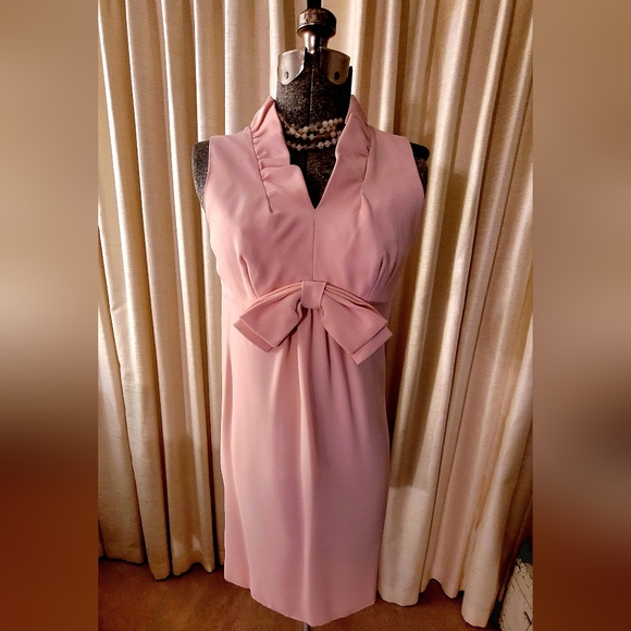 Darling Vintage Mod mini-Dress with fun feminine details!♡ - Picture 1 of 6